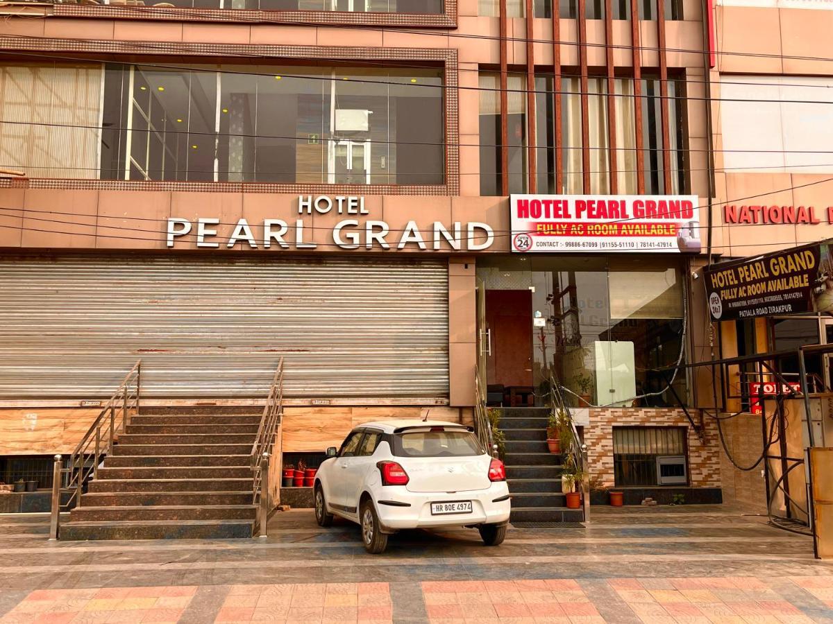 Hotel Pearl Grand, Zirakpur - Top Rated & Most Awarded Property In Tricity Chandīgarh Buitenkant foto